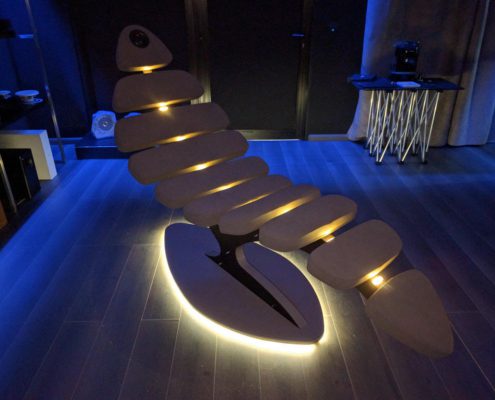 Chaise longue