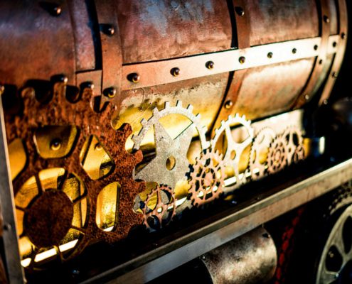 Trenino elettrico steampunk