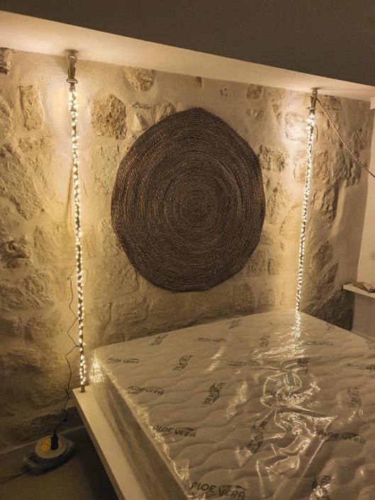 Illuminazione testata letto Illuminazione testata letto