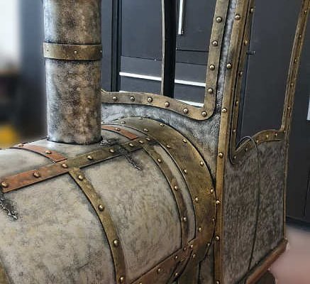 trenino elettrico steampunk