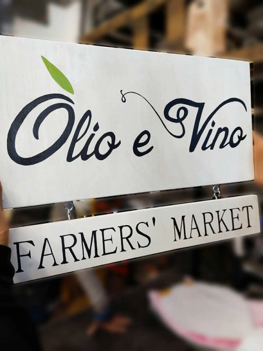 insegna olio e vino