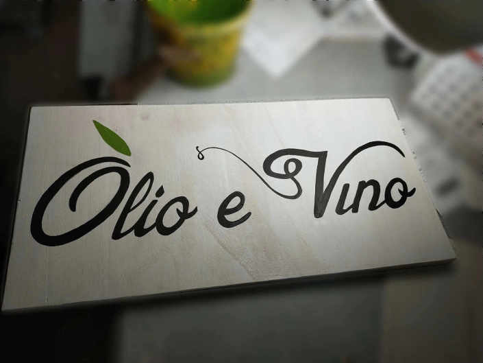 insegna olio e vino
