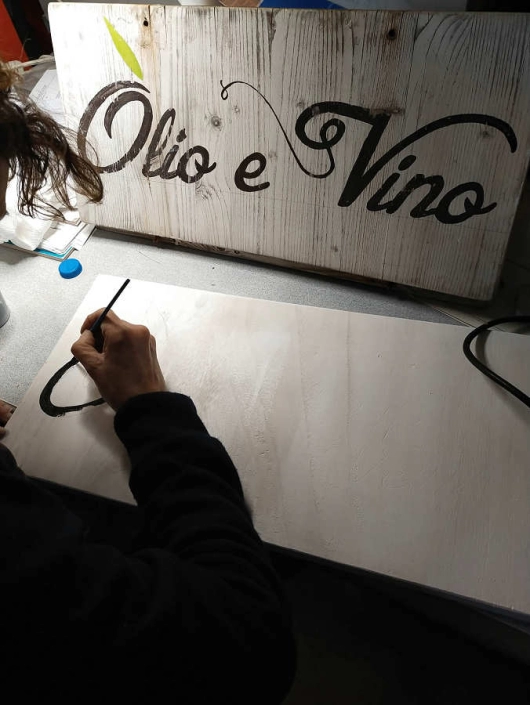 insegna olio e vino