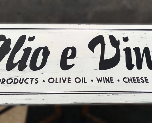 insegna olio e vino