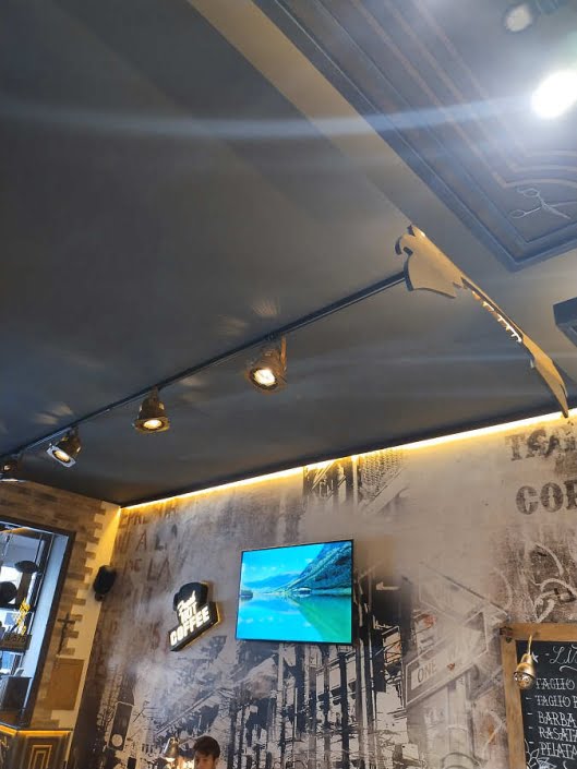 Taglio corto arredamento personalizzato ed illuminazione