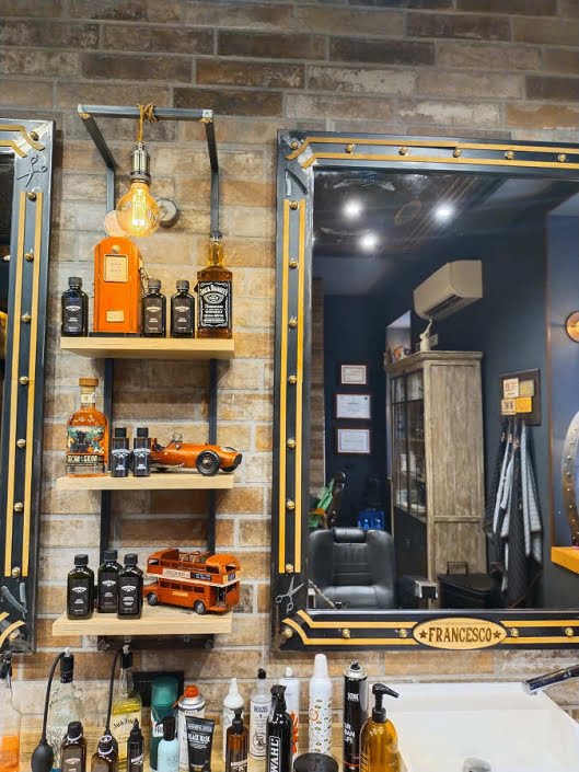 Taglio corto arredamento personalizzato ed illuminazione