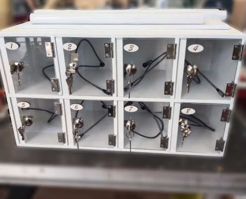 mobiletto ricarica cellulare bianco