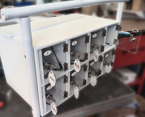 mobiletto ricarica cellulare bianco