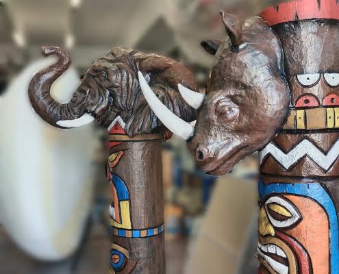 Totem elefante Totem rinoceronte