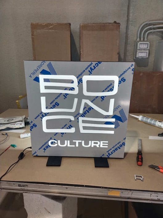 insegna led - Bounce Culture