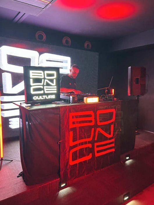 insegna led - Bounce Culture