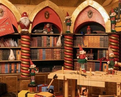 Borgo di natale - conversano 2024 - casetta di babbo natale