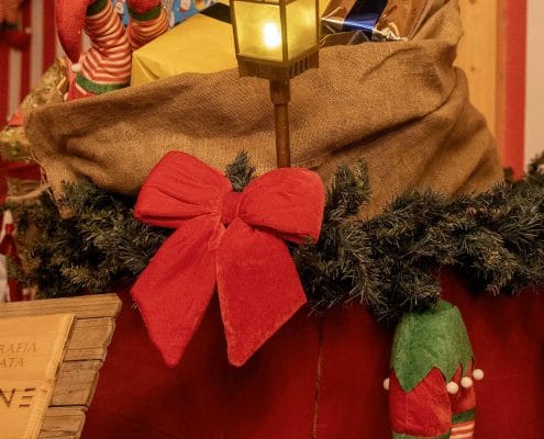 Borgo di natale - conversano 2024 - casetta di babbo natale