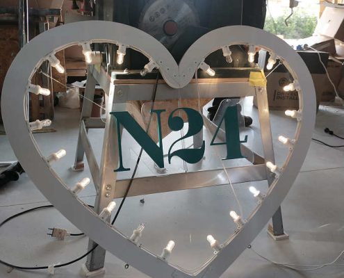 Luminaria a forma di cuore