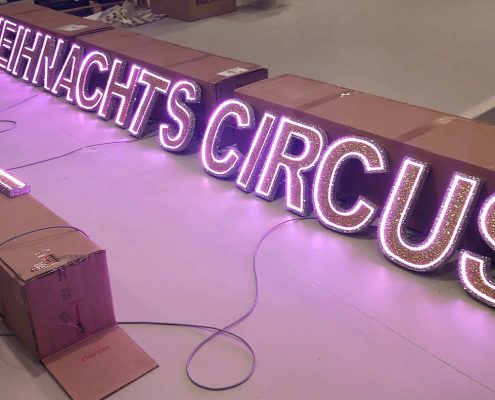 Insegna luminosa Weihnachtscircus