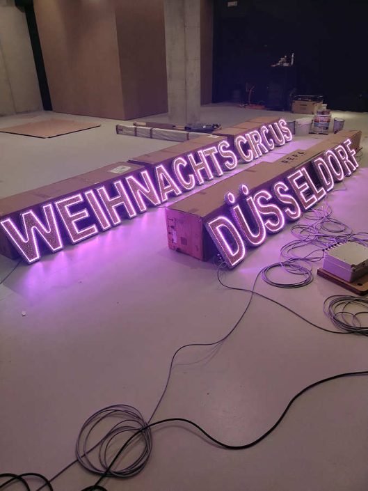Insegna luminosa Weihnachtscircus